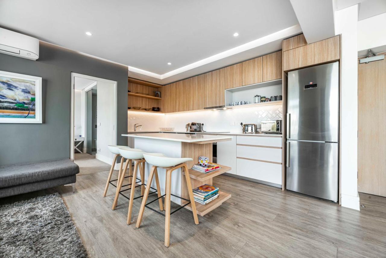 Strand Beach, Magnificent Apartment... Sea Point Cape Town Luaran gambar